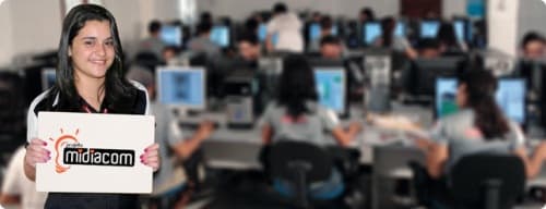Projeto Midiacom – Jovens do Ceará criando apresentações para empresas
