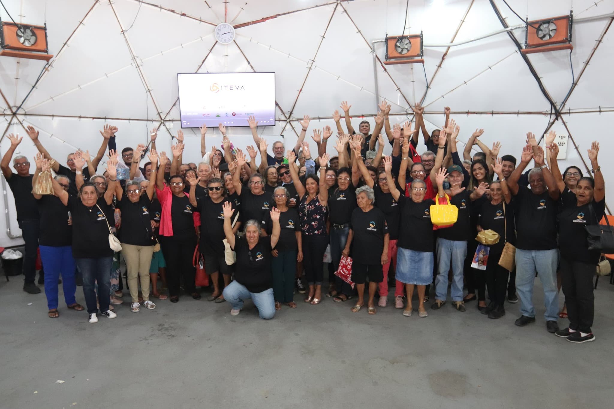 Projeto Construcom - Construindo vidas